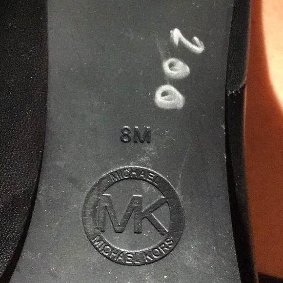 Michael Kors Hamilton Boots - Picture 4 of 5